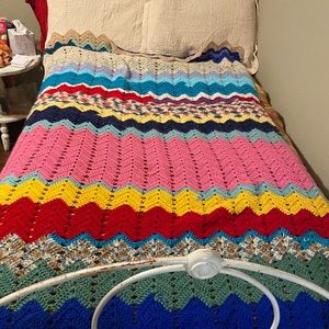 Chevron crocheted afghan